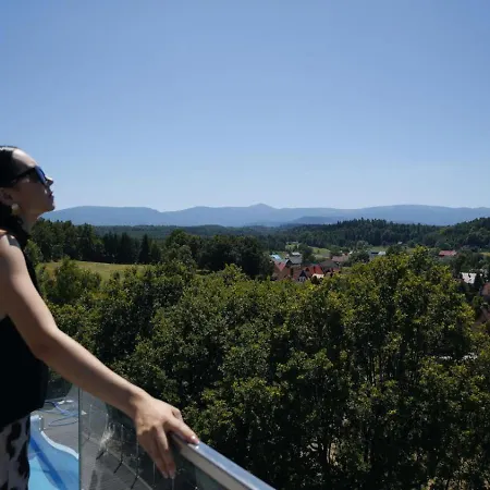 アパート Sudeckahill イェレニャ・グーラ