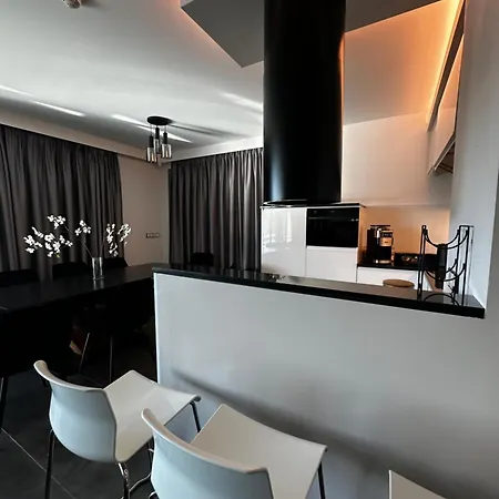 アパート Sudeckahill イェレニャ・グーラ