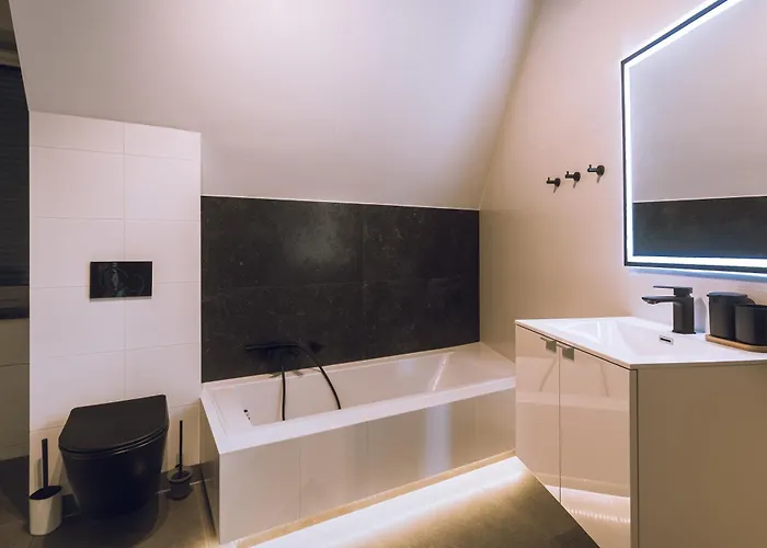 Sudeckahill * Jelenia Góra